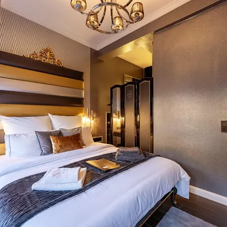 La Belle 10 Hotel 4*