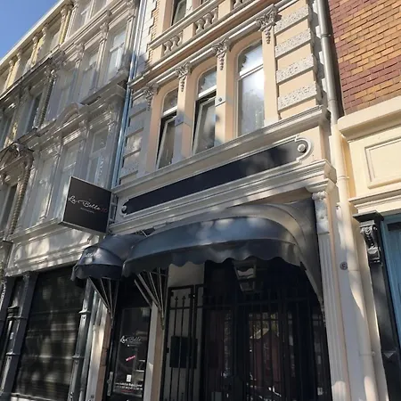 La Belle 10 Colónia