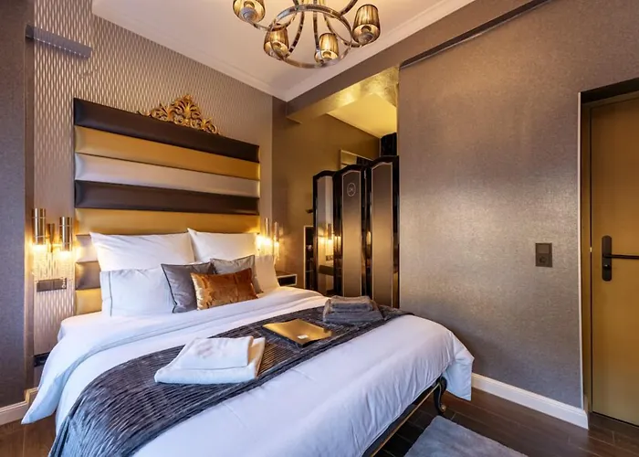 La Belle 10 Hotel 4*