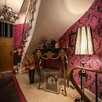 La Belle 10 Hotel