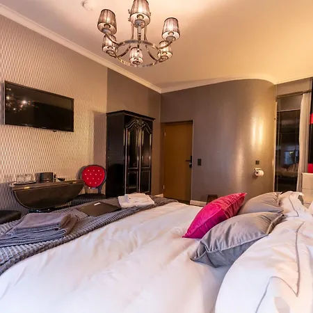 La Belle 10 4* Keulen